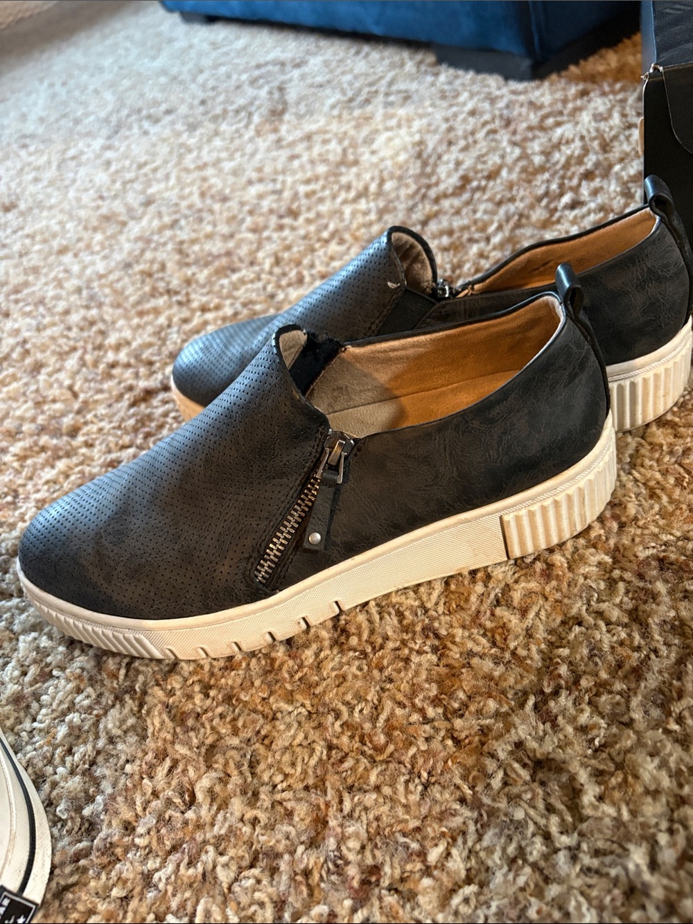 Womens slip on shoes